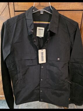 NWT! Fjallraven/ Specialized Rider's Wind Size Medium
